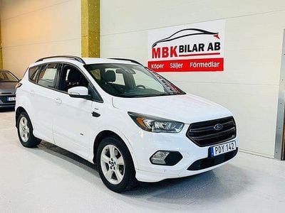 Begagnad Ford Kuga ST-Line 180 HK (132 kW) 2017 Vit SUV
