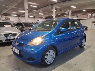 Blå Begagnad 2009 Toyota Aygo Halvkombi | 29 900 kr (Marknadspris)
