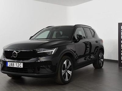 Svart Begagnad 2022 Volvo XC40 Ultimate SUV | 419 800 kr