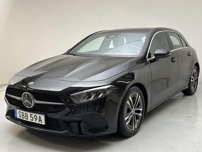 Begagnad Mercedes A200 Progressive 163 HK (119 kW) 2023 Svart