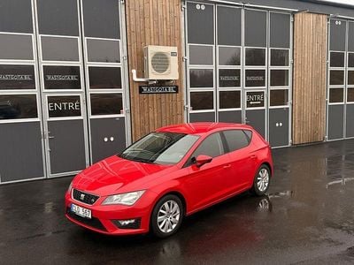 Begagnad Seat Leon FR 140 HK (102 kW) 2013 Röd Halvkombi