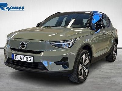 Grön Begagnad 2022 Volvo XC40 Core SUV | 334 900 kr