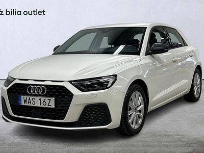 Vit Begagnad 2023 Audi A1 Sportback Proline Halvkombi | 209 900 kr (Marknadspris)