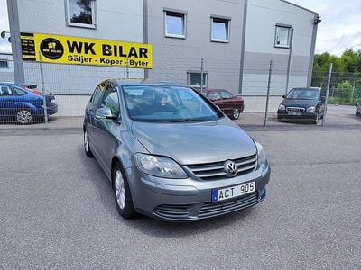 Begagnad VW Golf V Trendline 140 HK (102 kW) 2006 Mörkgrå Halvkombi