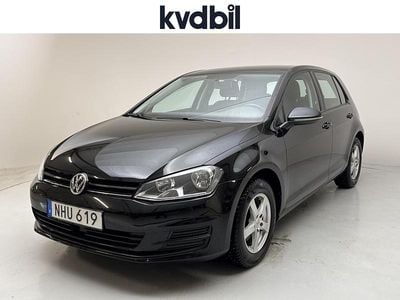 Svart Begagnad 2016 VW Golf VII Style | 154 800 kr (Marknadspris)