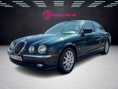 Begagnad Jaguar S-Type S 238 HK (175 kW) 2001 Mörkgrön Sedan