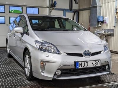 begagnad Toyota Prius Plug-in Hybrid 