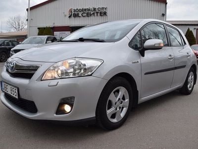 Toyota Auris Hybrid