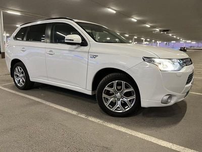 Begagnad 2014 Mitsubishi Outlander SUV | 147 000 kr (Marknadspris)