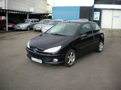 begagnad Peugeot 206 3-dörrar 1.4 X-Line Euro 4