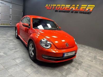 Begagnad VW Beetle 105 HK (77 kW) 2015 Orange Halvkombi