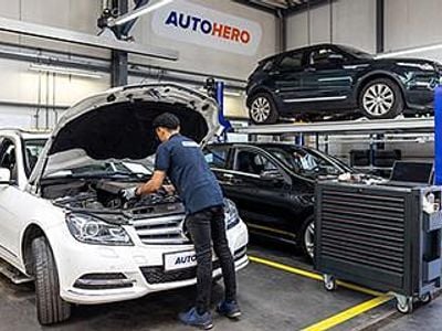 Grå Begagnad 2022 Audi Q5 Advanced SUV | 419 000 kr