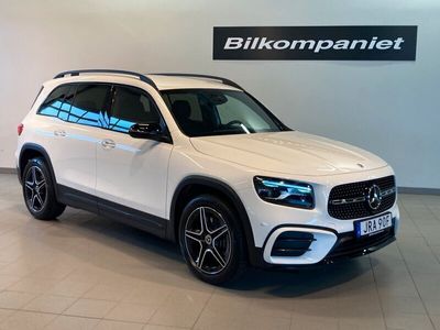 Mercedes GLB220