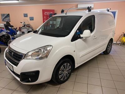begagnad Peugeot Partner Van 1.6 BlueHDi Euro 6 99hk Drag 3 sits