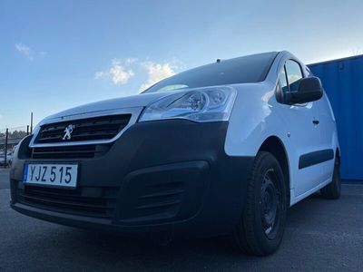 begagnad Peugeot Partner ( 6500Mil) Skåpbil 1.6 BlueHDi Euro 6