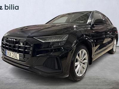 Begagnad Audi Q8 S-Line 290 HK (213 kW) 2022 Svart SUV