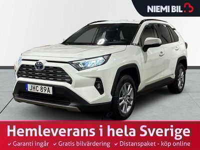 Begagnad Toyota RAV4 Hybrid Active 222 HK (163 kW) 2022 Vit SUV