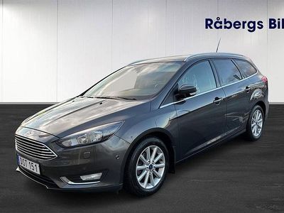 Grå Begagnad 2014 Ford Focus Titanium Kombi | 109 800 kr