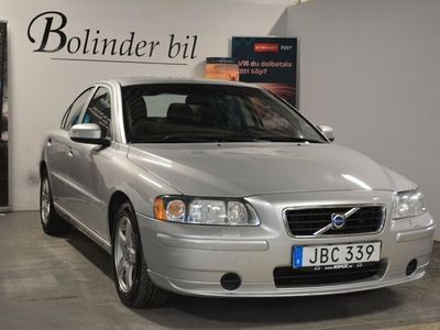 begagnad Volvo S60 2.4 SKINN SOV AUTOMAT HEMLEVERANS