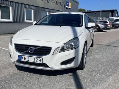 begagnad Volvo S60 D5 AWD Geartronic Summum Euro 5