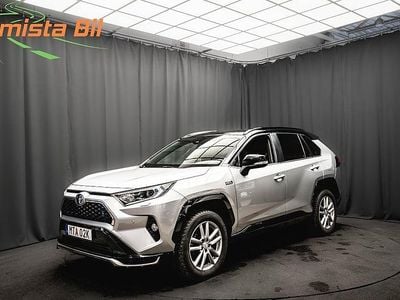 Begagnad Toyota RAV4 Hybrid Style 185 HK (136 kW) 2021 Grå SUV
