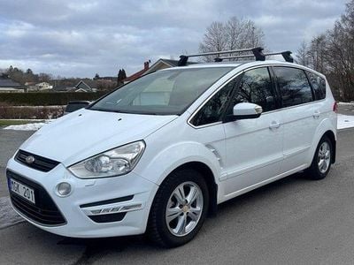 Begagnad Ford S-MAX Business Edition 200 HK (147 kW) 2012 Vit Minibuss