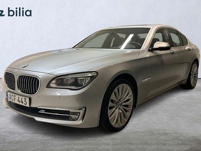 BMW 730