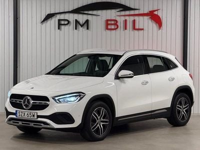 Vit Begagnad 2022 Mercedes GLA200 SUV | 299 900 kr (Marknadspris)