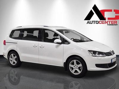 Begagnad VW Sharan 150 HK (110 kW) 2010 Vit Minibuss