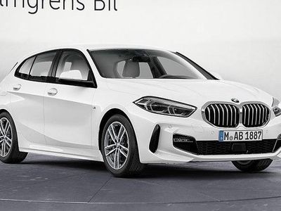 Begagnad BMW 118 M Sport 136 HK (100 kW) 2022 Vit Halvkombi