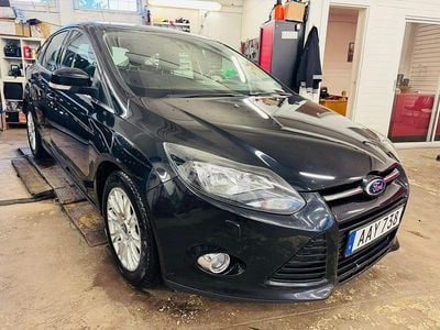 Svart Begagnad 2014 Ford Focus | 52 900 kr (Bra pris)