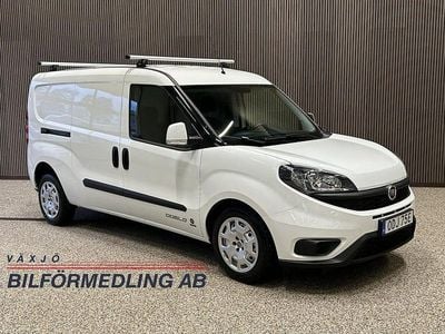 Vit Begagnad 2020 Fiat Doblò Minibuss | 149 000 kr (Marknadspris)