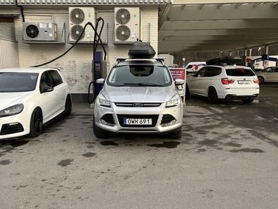 begagnad Ford Kuga 1.5 EcoBoost Euro 6