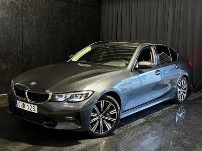 BMW 330e