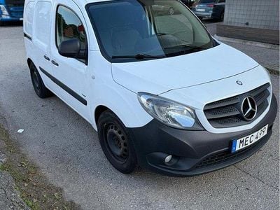 Mercedes Citan 109