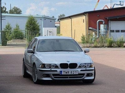 BMW 525