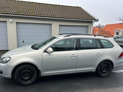 Begagnad 2011 VW Golf Kombi | 27 000 kr (Superpris)