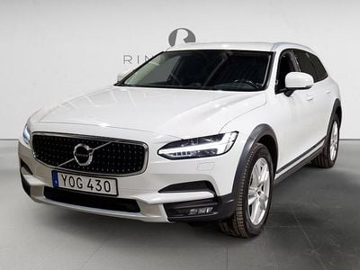 Vit Begagnad 2018 Volvo V90 CC Kombi | 209 900 kr (Superpris)