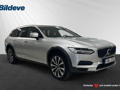 Begagnad Volvo V90 CC 253 HK (186 kW) 2021 Silver Kombi