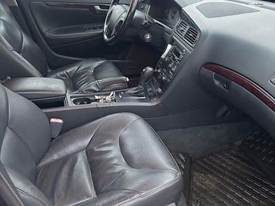 Begagnad 2004 Volvo V70 Kombi | 25 000 kr (Lite dyr)