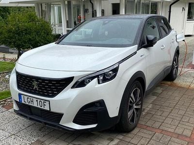 Vit Begagnad 2020 Peugeot 3008 GT | 225 000 kr (Marknadspris)