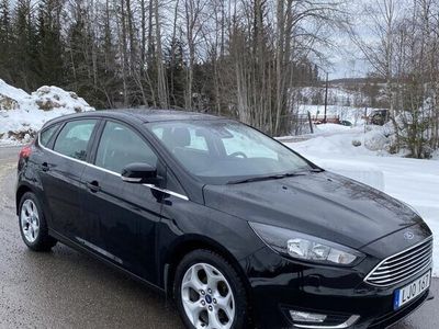 begagnad Ford Focus 1.0 EcoBoost halvkombi