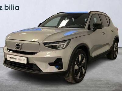Begagnad Volvo XC40 Core 188 kW (256 HK) 2023 Silver SUV