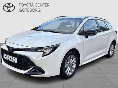 Vit Ny 2025 Toyota Corolla Active Kombi | 289 900 kr (Bra pris)