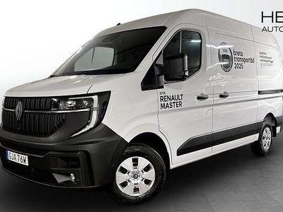 Vit Begagnad 2024 Renault Master Van | 499 900 kr