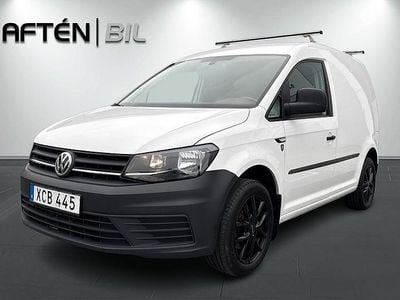 Vit Begagnad 2018 VW Caddy Comfortline Minibuss | 139 700 kr (Marknadspris)
