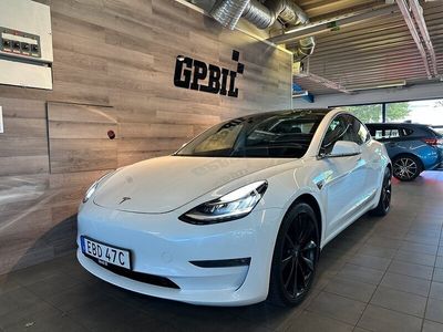 Vit Begagnad 2020 Tesla Model 3 Performance Sedan | 359 000 kr
