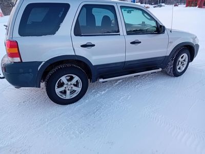 begagnad Ford Maverick 3.0 V6 4WD