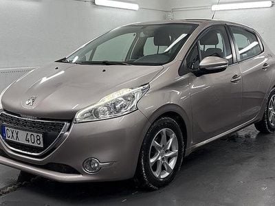 Grå Begagnad 2012 Peugeot 208 Halvkombi | 44 900 kr (Superpris)