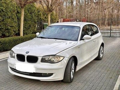 Begagnad 2007 BMW 120 Halvkombi | 30 000 kr